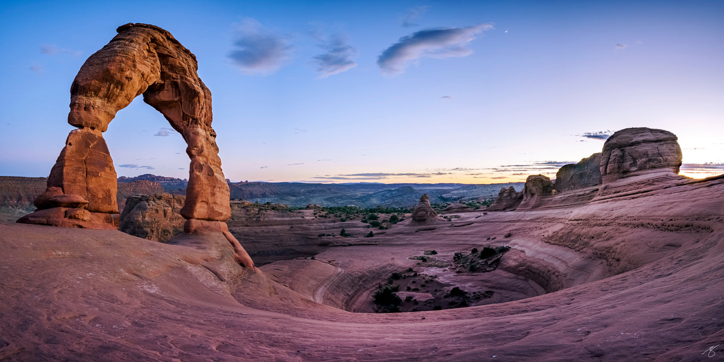 Delicate Arch Setting