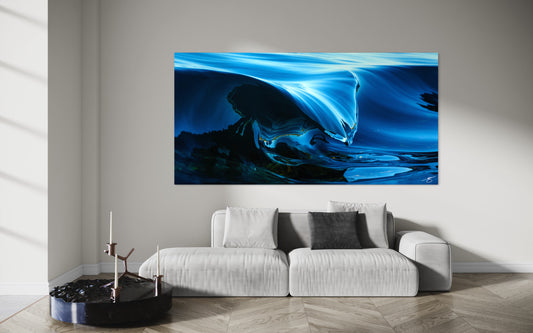 Cobalt Crest — Liquid Sculpture in Motion