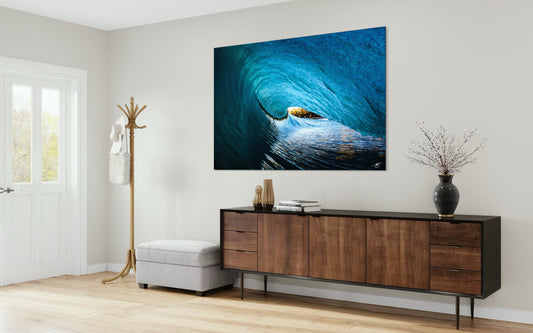 Inside the Wave – Coastal View Through Nature’s Barrel